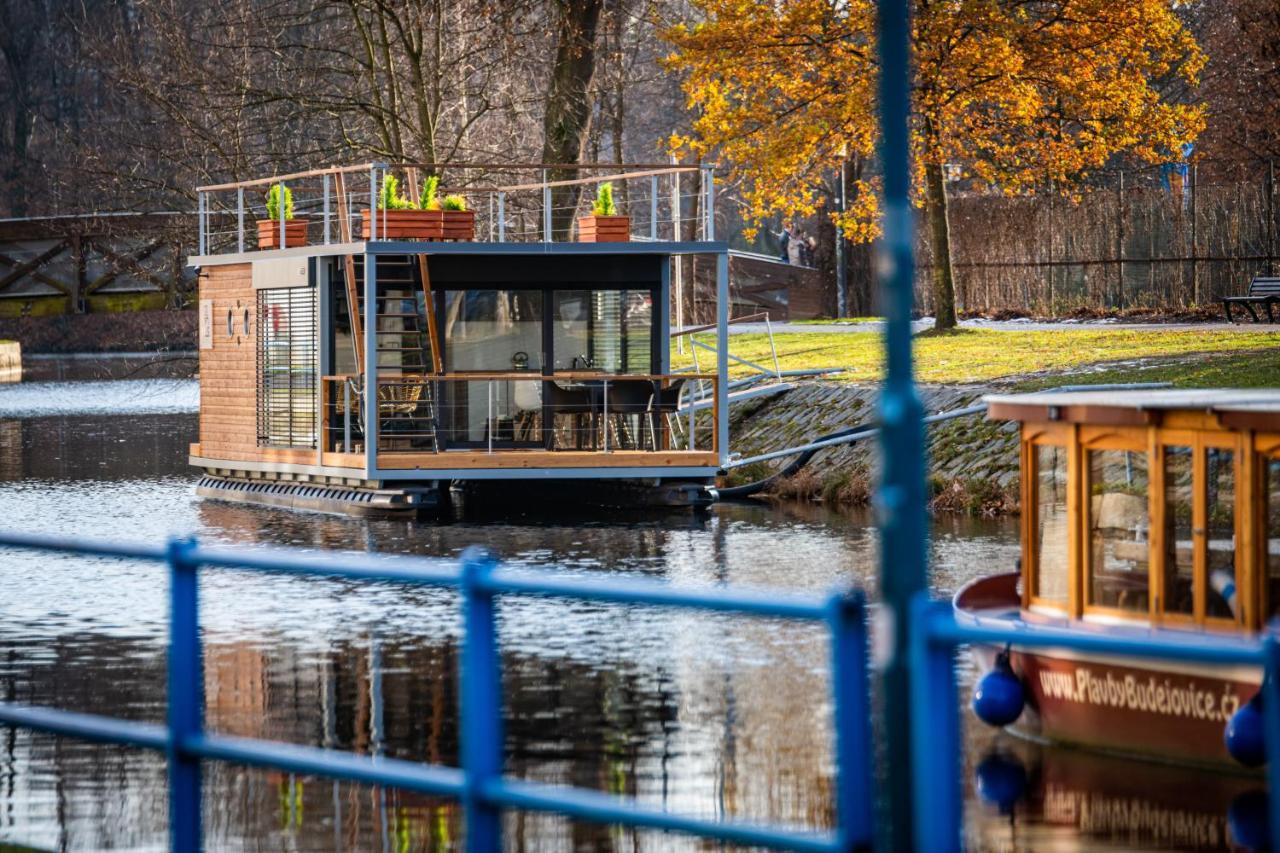Rezidence Malse - Unikatni Apartmany Na Vode Ceske Budejovice Extérieur photo