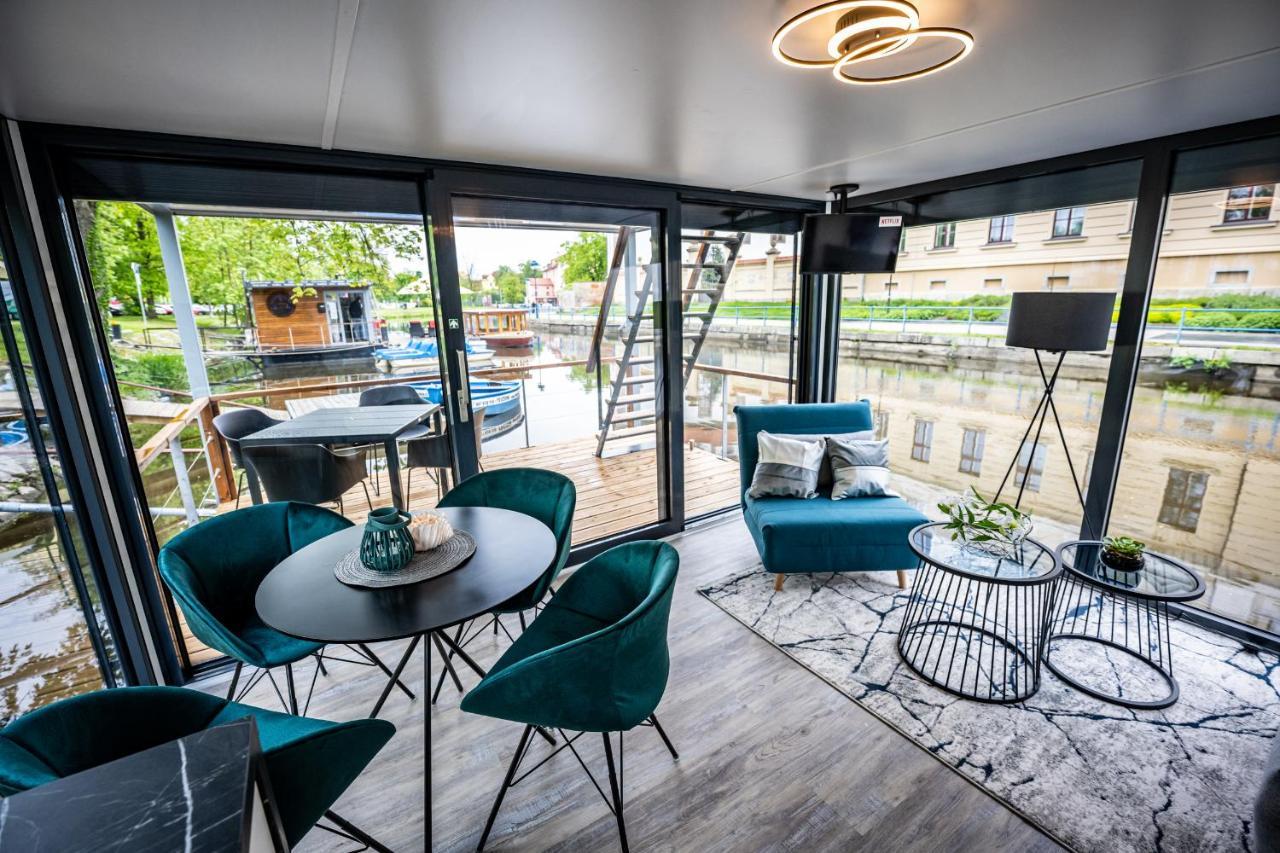 Rezidence Malse - Unikatni Apartmany Na Vode Ceske Budejovice Extérieur photo